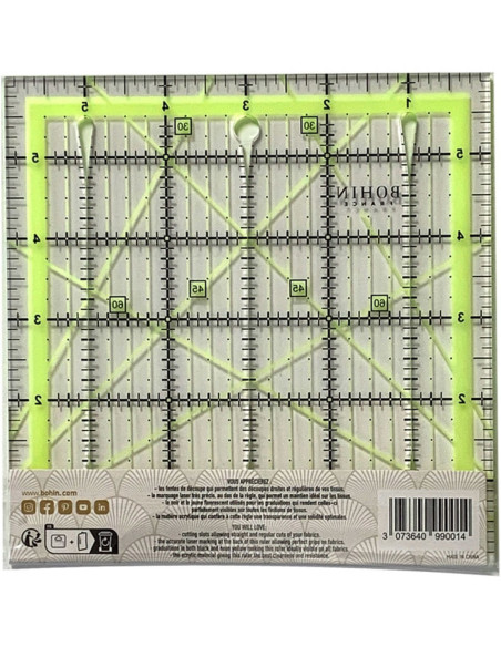 Règle de patchwork avec fentes de découpe Bohin 6 x 6 inch