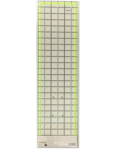 Règle de patchwork avec fentes de découpe Bohin 6 x 24 inch