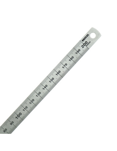 Réglet flexible en métal