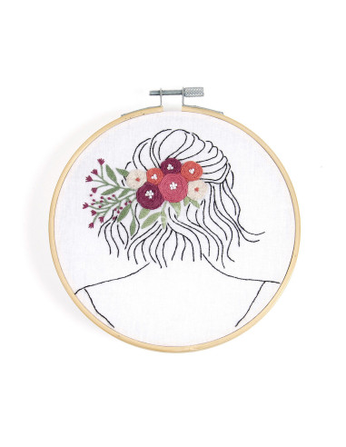 Kit broderie - Coiffure florale