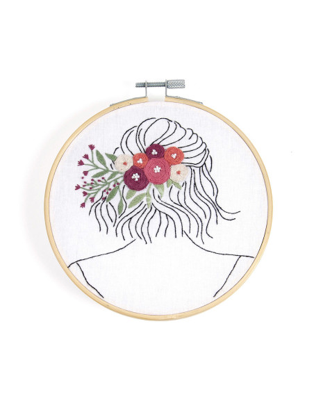 Kit broderie - Coiffure florale