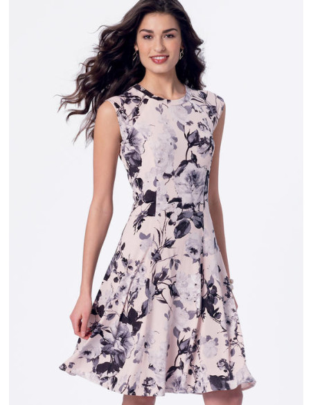 Patron de robes - McCall's 7349
