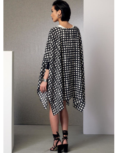 Patron de poncho, haut, short et pantalon - Vogue 9191