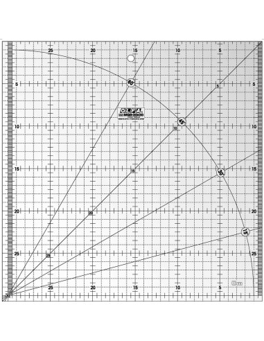 Règle de matelassage Olfa 30 cm x 30 cm