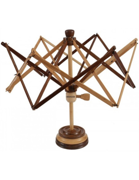 Dévidoir pour laine en bois de rose sur table Rascol