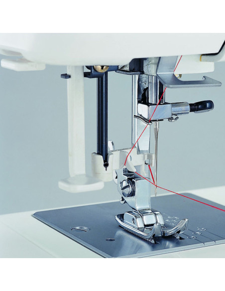 Machine à coudre Janome 415