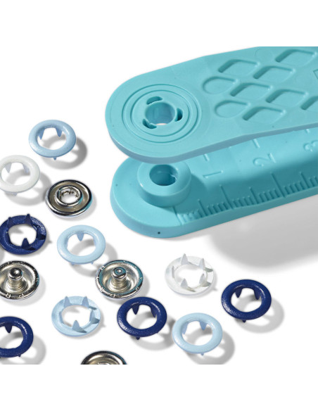 Boite de 21 boutons pression jersey blanc, ciel et marine avec outil 8 mm
