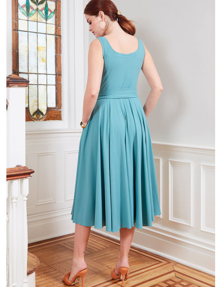 Patron de robes - McCall's 8215