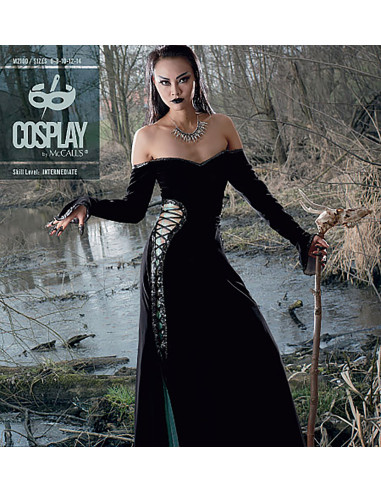 Patron cosplay Blacmagic - McCall's 2100
