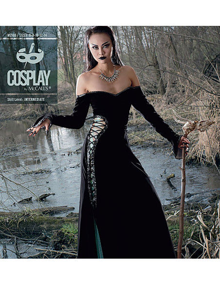 Patron cosplay Blacmagic - McCall's 2100