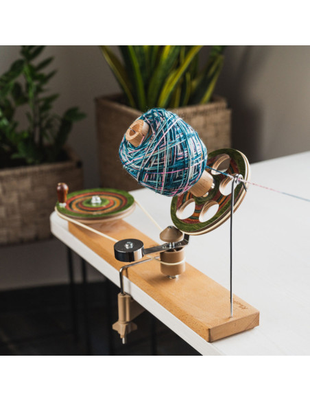 Bobinoir en bois KnitPro Signature