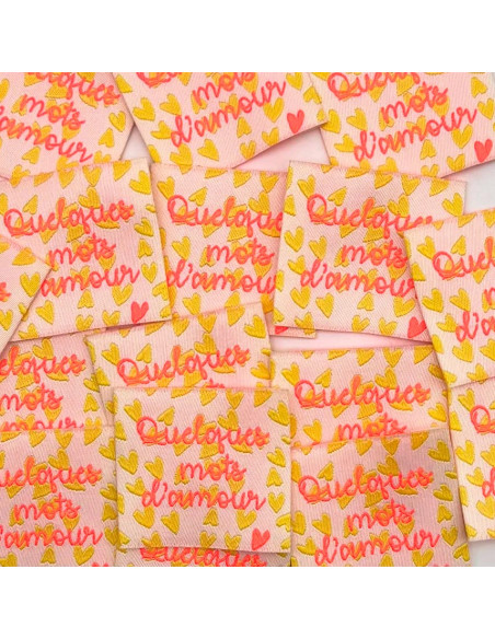 Lot de 5 étiquettes tissées à coudre Quelques mots d'amour - Fluo