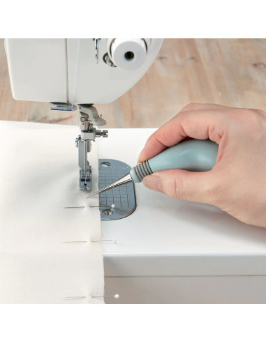 Poinçon de tailleur fuselé Clover