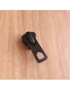 Curseurs pour fermetures synthétiques 9 mm 2