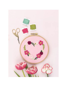 Livre broderie de fleurs 2