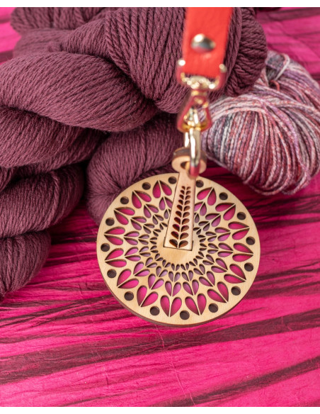 Bracelet porte pelote de laine - Coeur