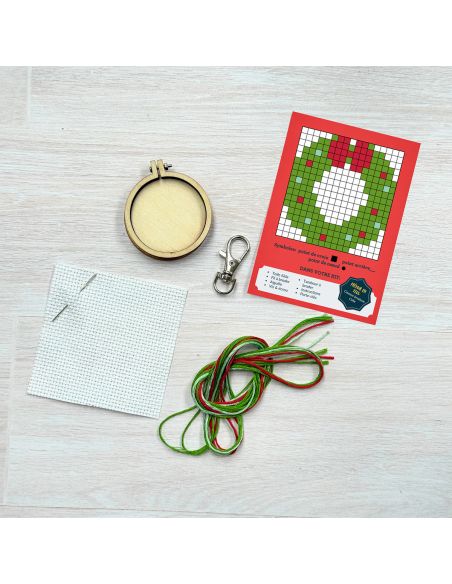 Mini kit broderie point de croix - Joyeux Noël!