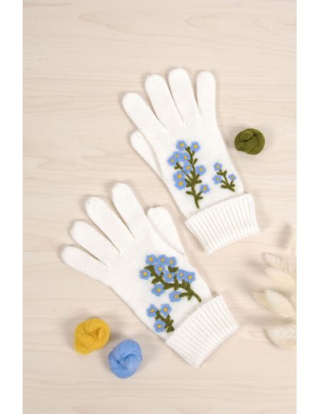 Catalogue feutrage DMC - Embellissements fleuris