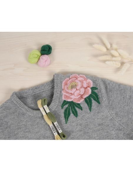 Catalogue feutrage DMC - Embellissements fleuris