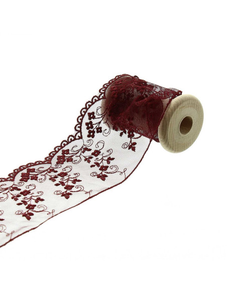 Dentelle brodée sur tulle - Bordeaux