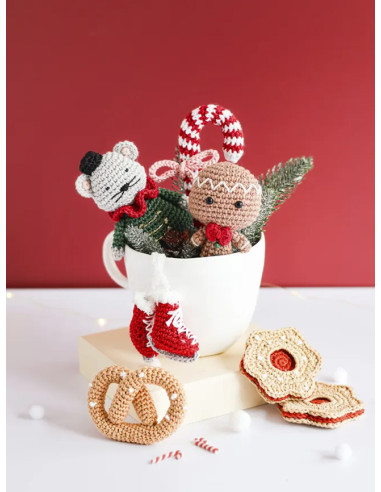 Livre la magie de Noël d'AnnaB au crochet