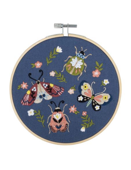 Kit broderie - Papillons et scarabée