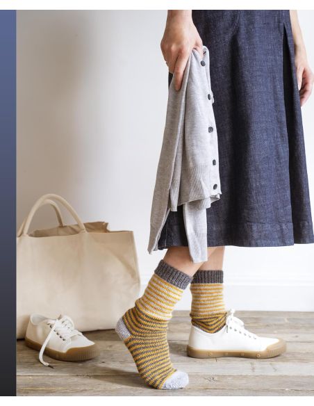 Livre le grand livre des chaussettes à tricoter