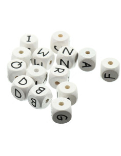 Perle lettre alphabet cube en bois blanc
