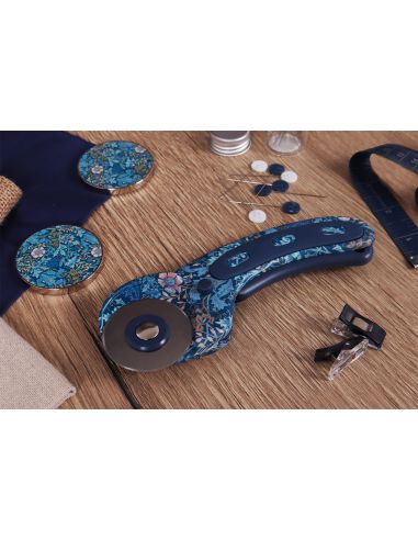 Cutter rotatif 45 mm - Collection fleurs bleues