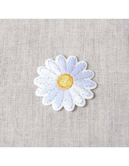 Écusson thermocollant marguerite blanche